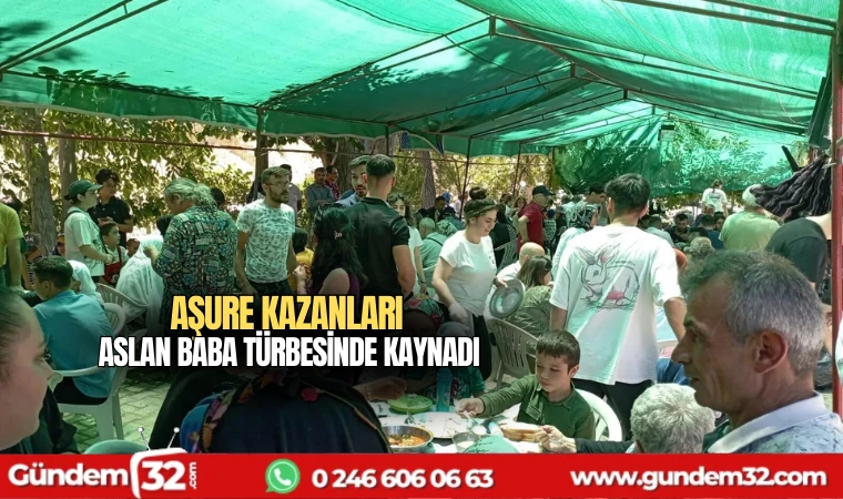 Aşure kazanları Aslan Baba Türbesinde kaynadı