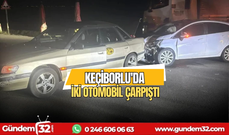 Keçiborlu'da iki otomobil çarpıştı