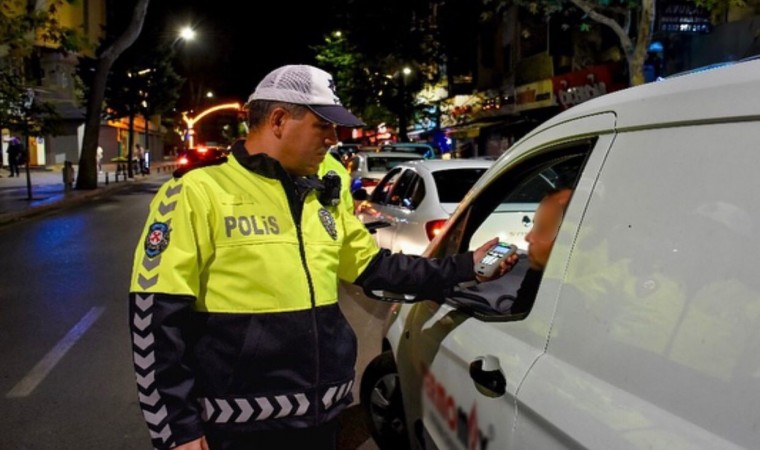 Isparta’da 1 saatte toplam 87 şahıs 57 araç denetlendi