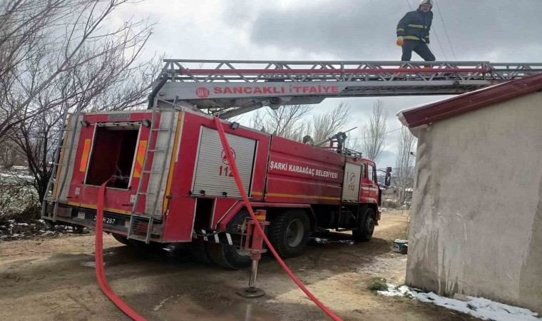 Şarkikaraağaç’ta baca yangını