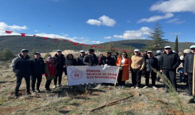 Eğirdir’de 260 fidan toprakla buluştu